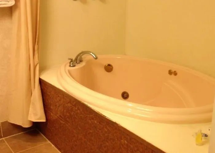 Americas Value Hotel