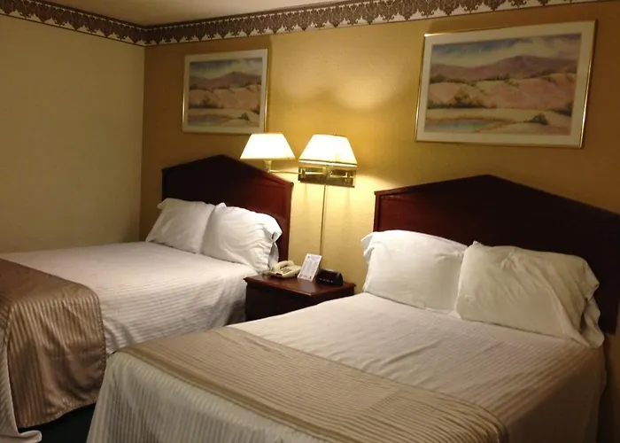 Americas Value Hotel Macomb