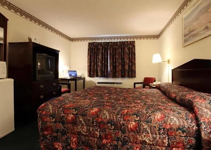 Americas Value Hotel